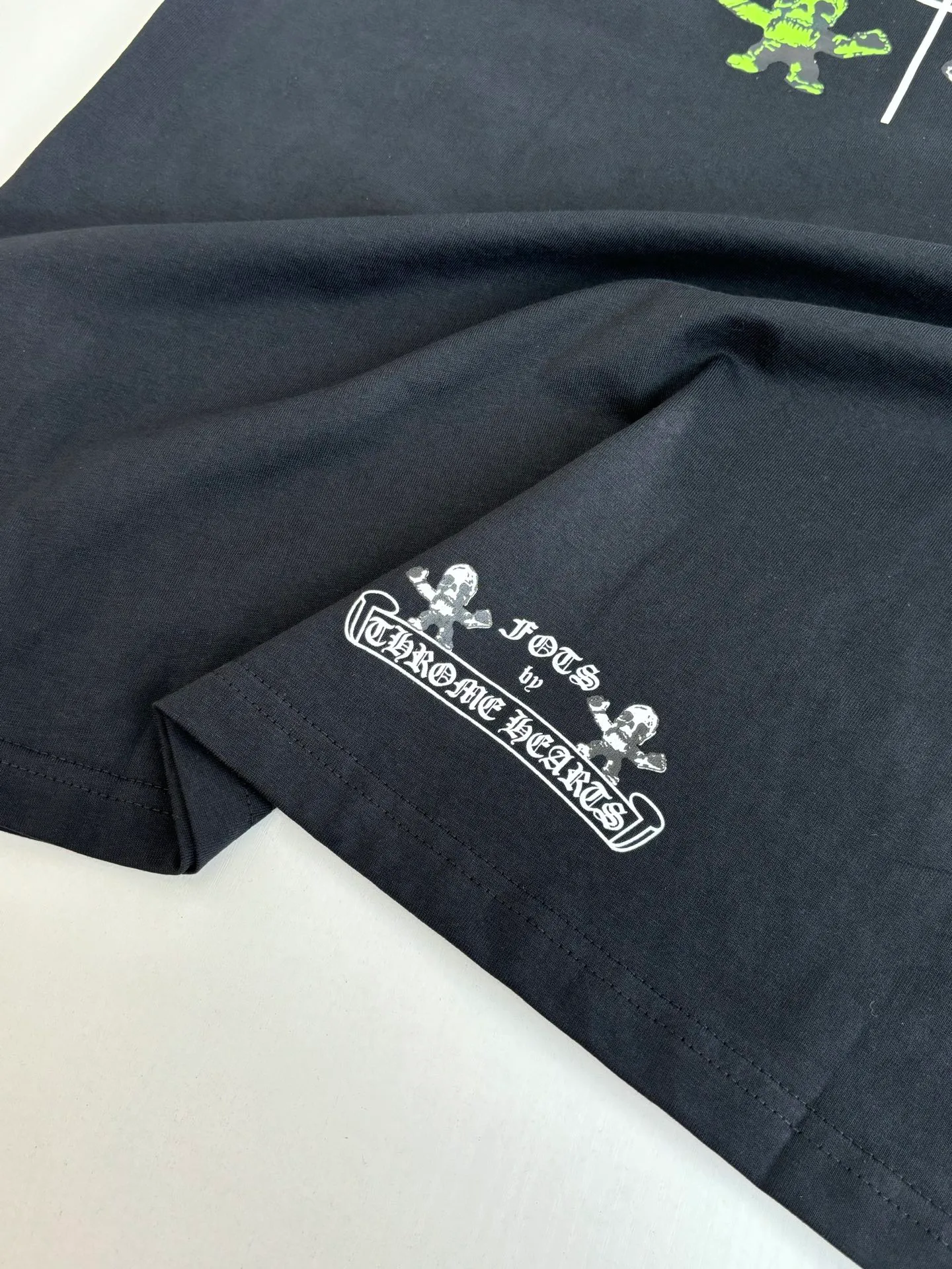 P290 Chrome Heart*/Chrome Heart foti skull colorful printed long sleeves. The fabric is made of 26-woven 220g cotton. The printing is printed with thermoset ink. Customized accessories Size: S/M/L